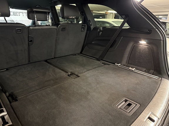 Audi Q7 16 of 21