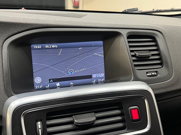 Volvo S60 10 of 11