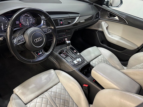 Audi S6 9 of 17