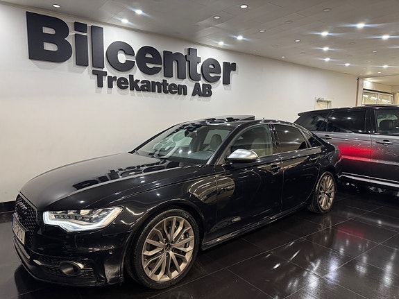 Audi S6 2 of 17
