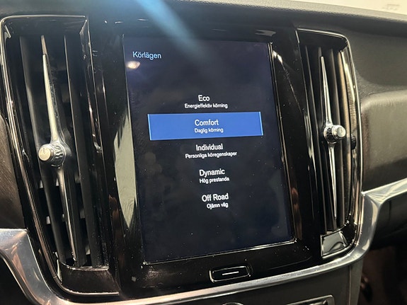 Volvo V90 Cross Country 12 of 12
