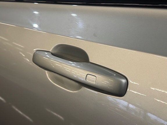 Volvo V90 Cross Country 7 of 12