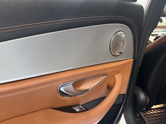 Mercedes-Benz E220 d 7 of 15