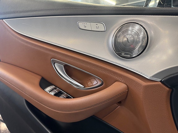 Mercedes-Benz E220 d 10 of 15