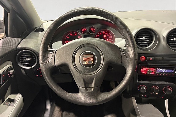 Seat Ibiza 13 of 17