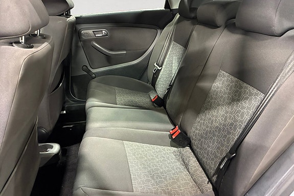 Seat Ibiza 14 of 17