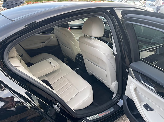 BMW 520d 11 of 19