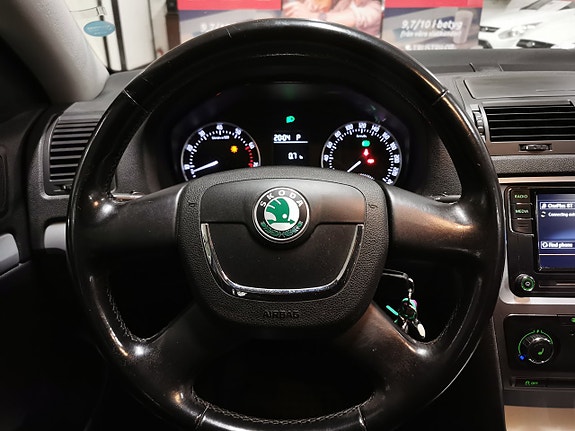 Skoda Octavia 14 of 18