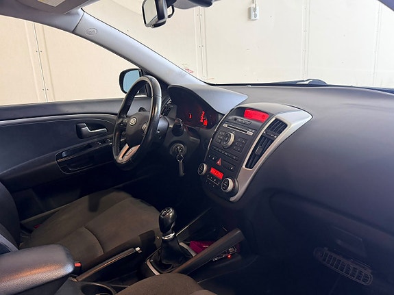 Kia Ceed 9 of 10