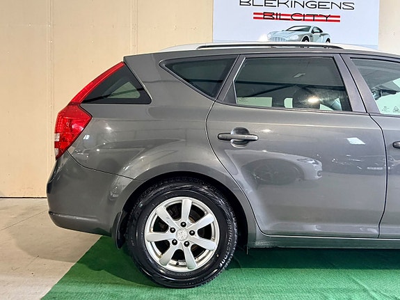 Kia Ceed 4 of 10