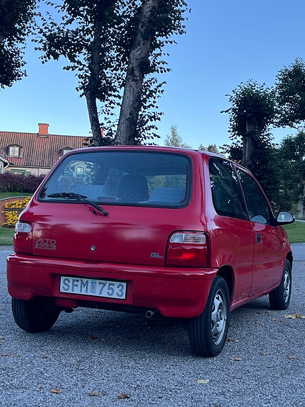 Suzuki Alto 3 of 17