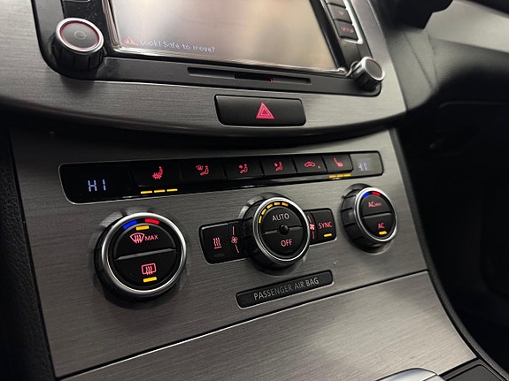 Volkswagen Passat 8 of 22