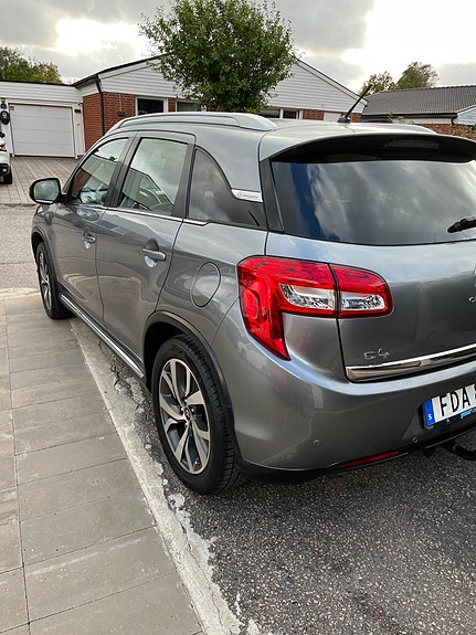 Citroen C4 Aircross 3 of 9