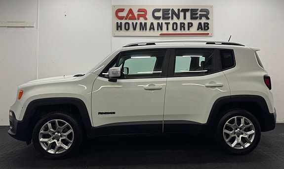 Jeep Renegade 2 of 30