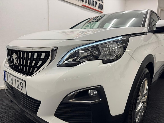 Peugeot 3008 2 of 29