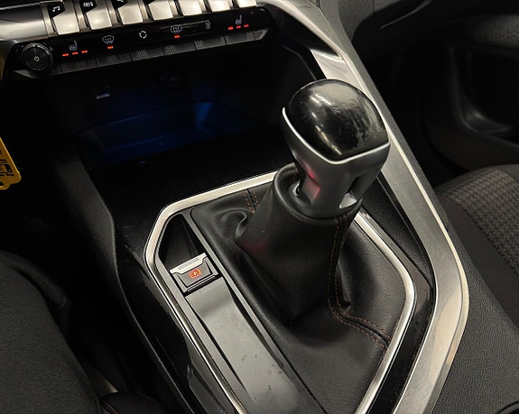 Peugeot 3008 10 of 29