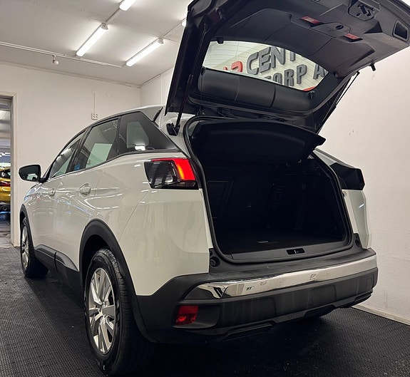 Peugeot 3008 28 of 29