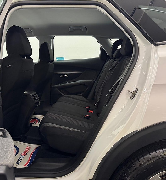 Peugeot 3008 26 of 29