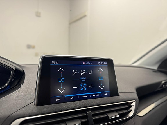 Peugeot 3008 15 of 29