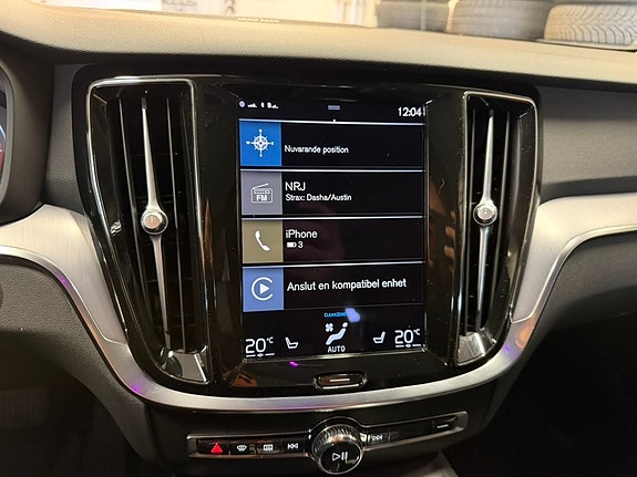 Volvo V60 19 of 25