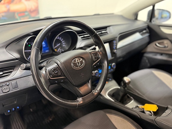 Toyota Avensis 17 of 17