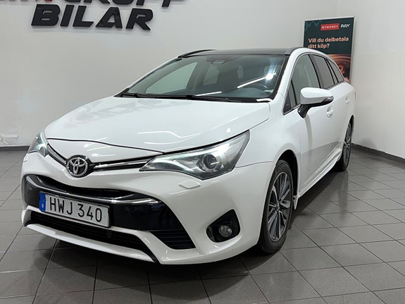 Toyota Avensis 10 of 17