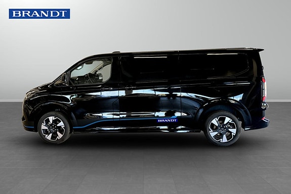 Ford E-Transit 3 of 8