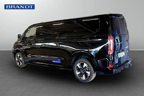 Ford E-Transit 2 of 8