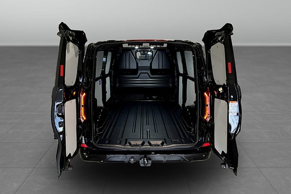 Ford Transit Custom 7 of 7