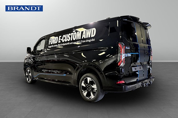 Ford Transit Custom 2 of 7