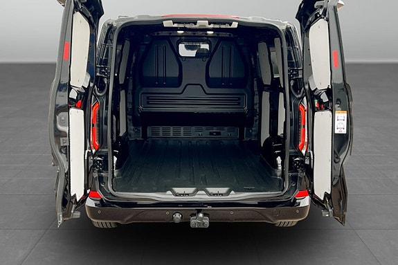 Ford E-Transit 7 of 7