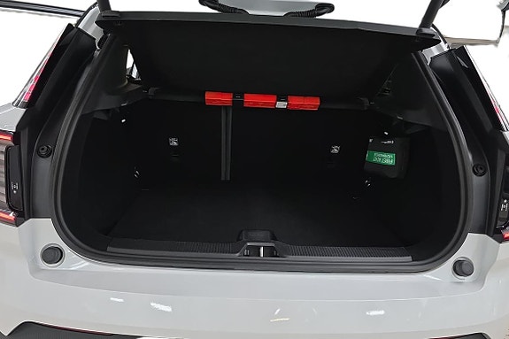Volvo EX30 13 of 25