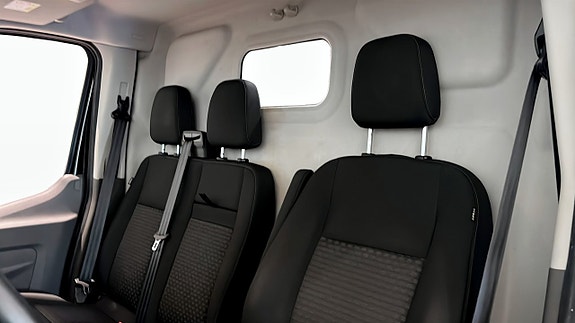 Ford Transit 5 of 12