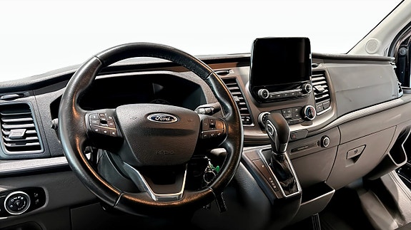 Ford Transit 4 of 12