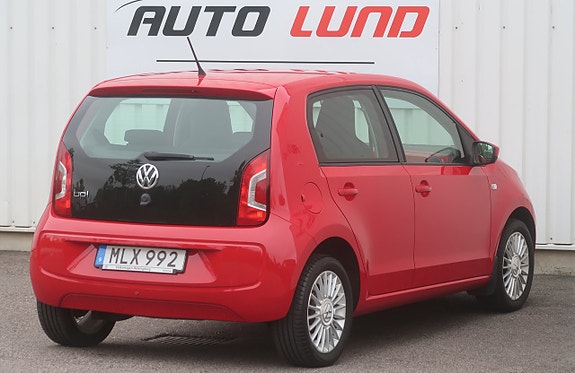 Volkswagen UP! 3 of 20