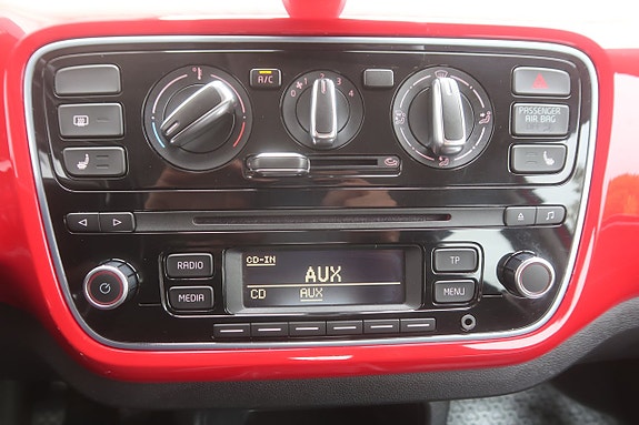 Volkswagen UP! 13 of 20