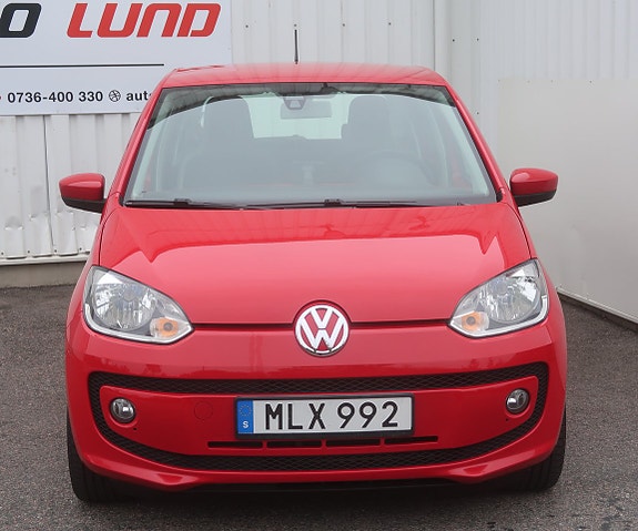 Volkswagen UP! 2 of 20