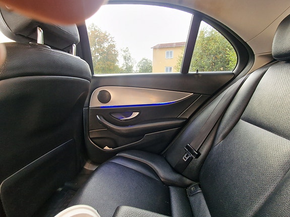 Mercedes-Benz E 220 d 6 of 10