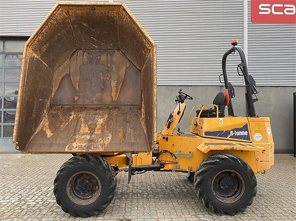 Thwaites 6 TONNE 9 of 10