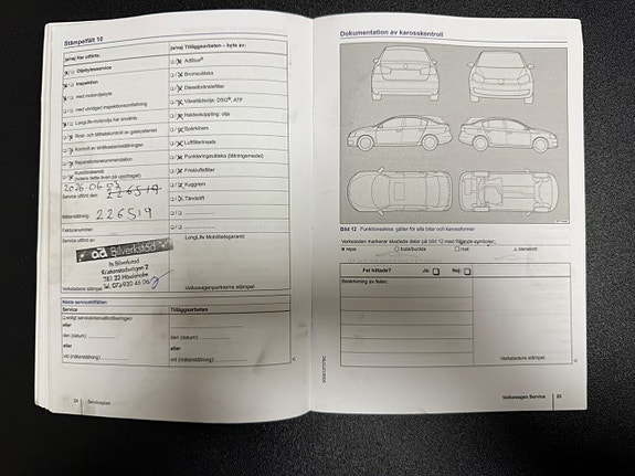 Volkswagen Passat 29 of 30