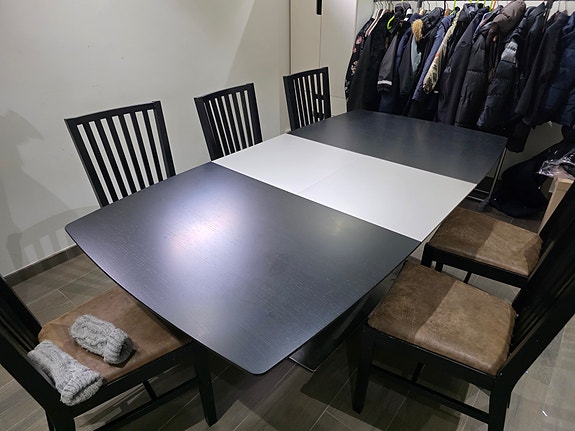 Product image 1 of 4