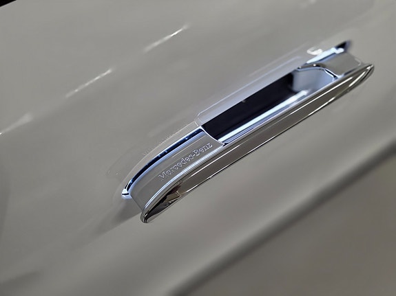 Mercedes-Benz E300 de 6 of 30