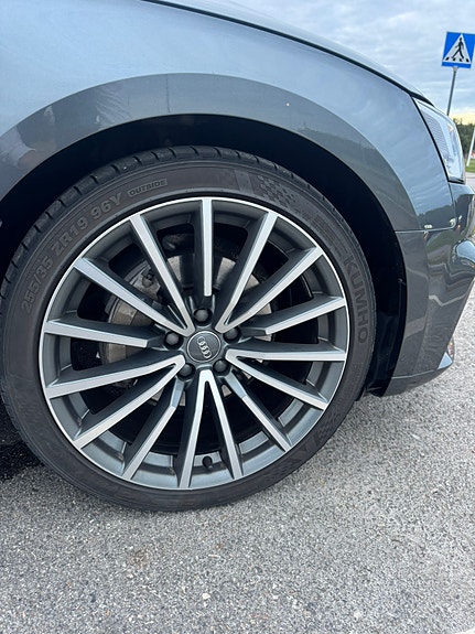 Audi A5 11 of 19