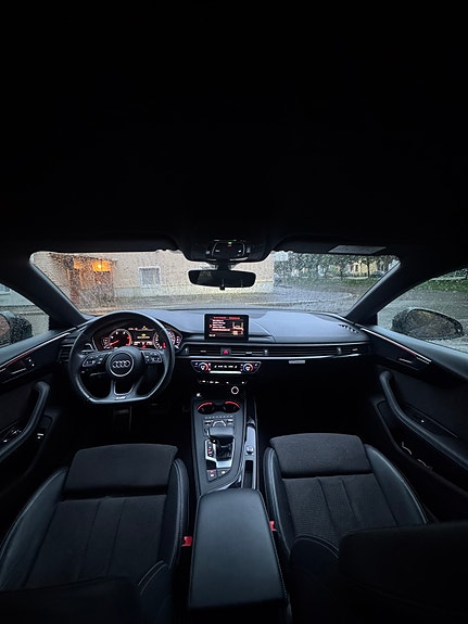 Audi A5 14 of 19