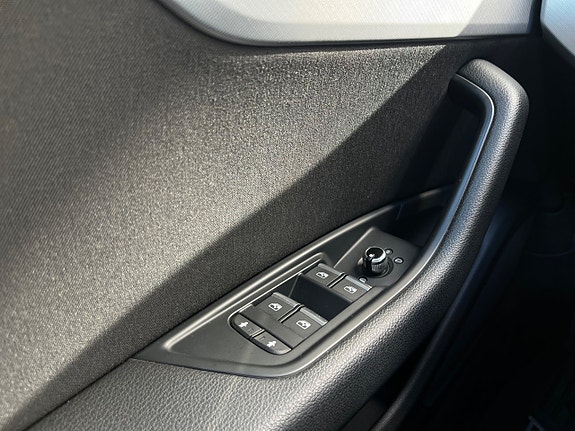 Audi A4 25 of 27