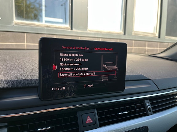 Audi A4 15 of 27
