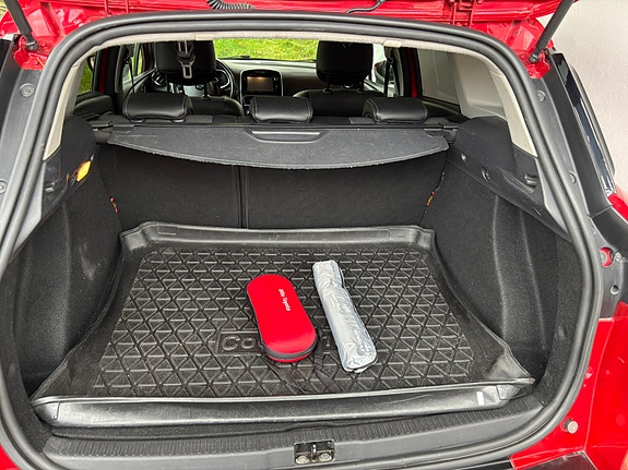 Renault Clio 14 of 15