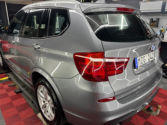 BMW X3 3 of 9