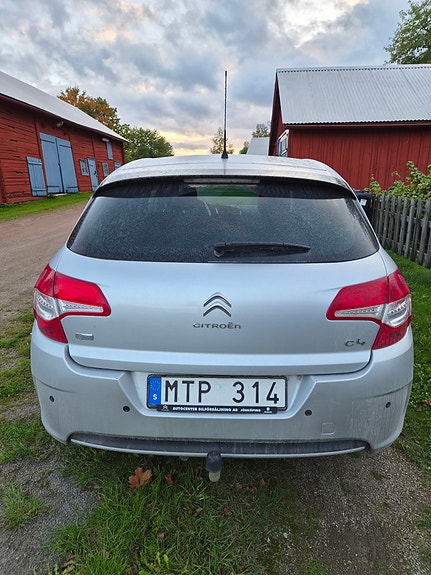 Citroen C4 4 of 5