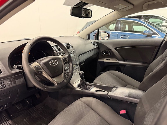 Toyota Avensis 11 of 20